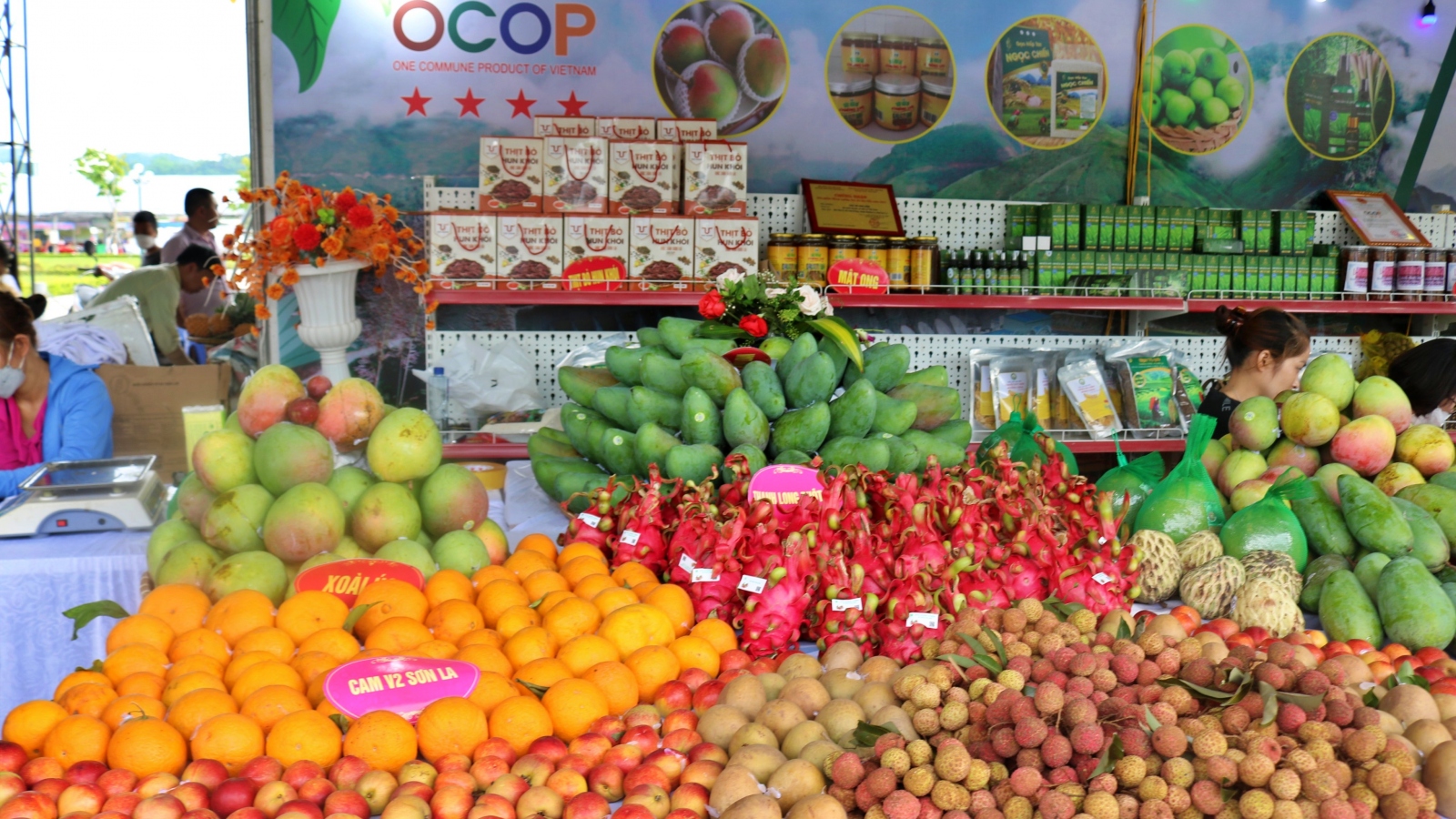 Festival trái cây ở Sơn La với dấu ấn tốt đẹp về "tỉnh chủ nhà" 