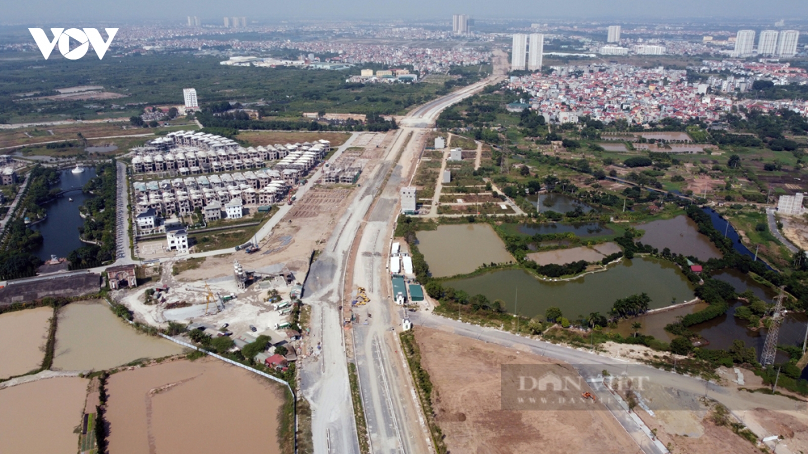 Hà Nội đẩy nhanh các dự án giao thông quan trọng