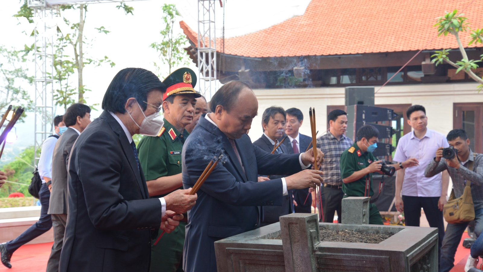 Chủ tịch nước Dự Lễ khánh thành Đền thờ liệt sĩ tại chiến trường Điện Biên Phủ