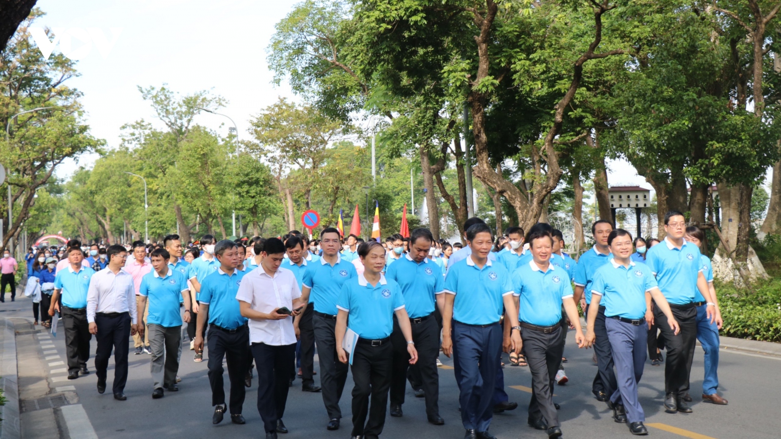 Ra quân Hành trình Thầy thuốc trẻ làm theo lời Bác, tình nguyện vì sức khỏe cộng đồng
