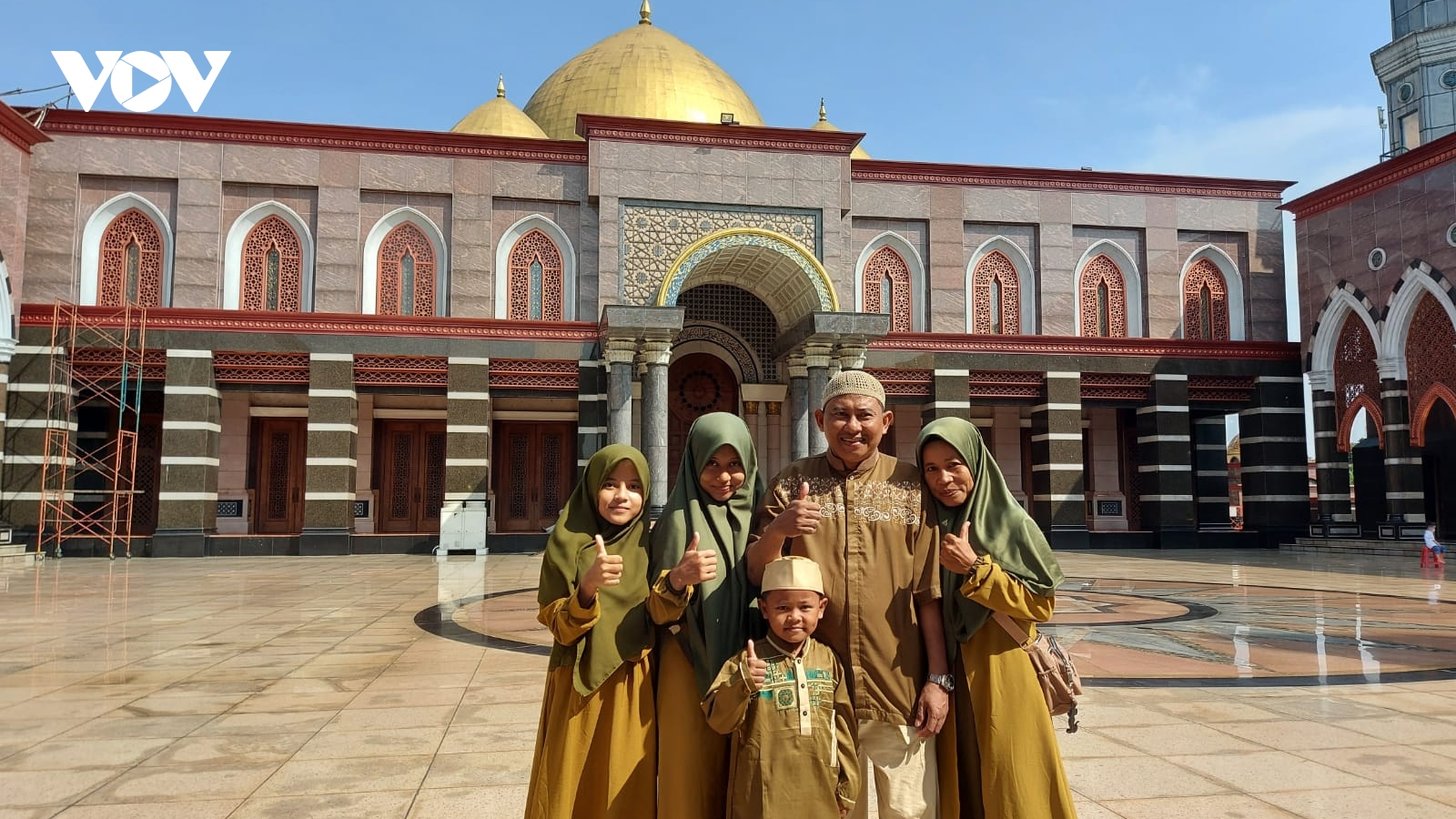 Tín đồ Hồi giáo Indonesia đón lễ Eid Al-Fitr sau 2 năm hạn chế vì COVID-19