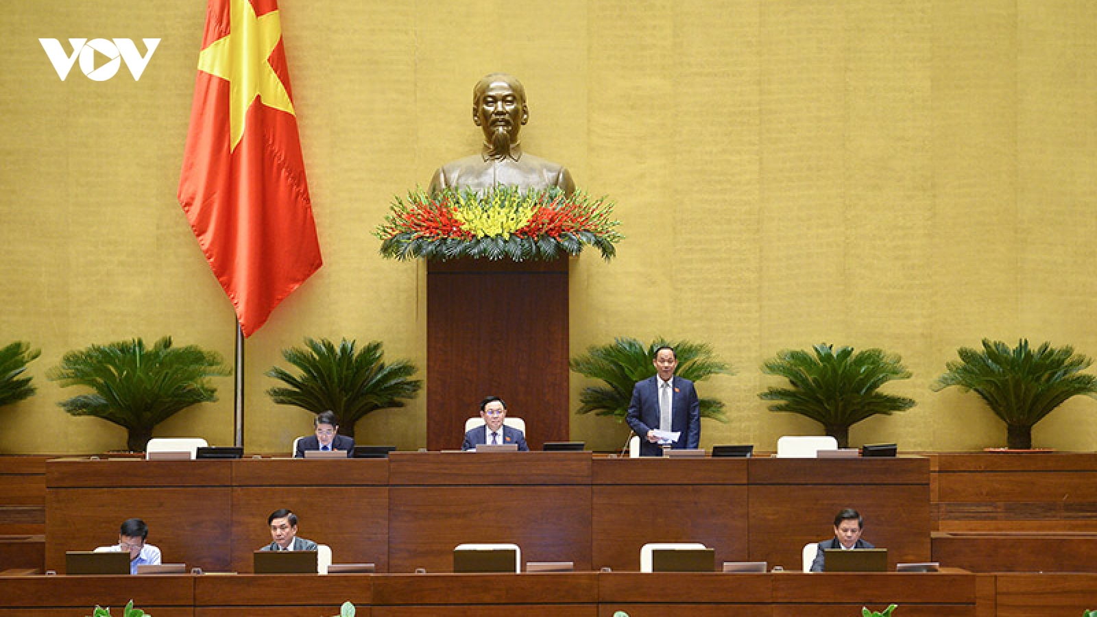 Quốc hội giám sát tối cao việc sử dụng nguồn lực phòng chống dịch Covid-19 và y tế cơ sở