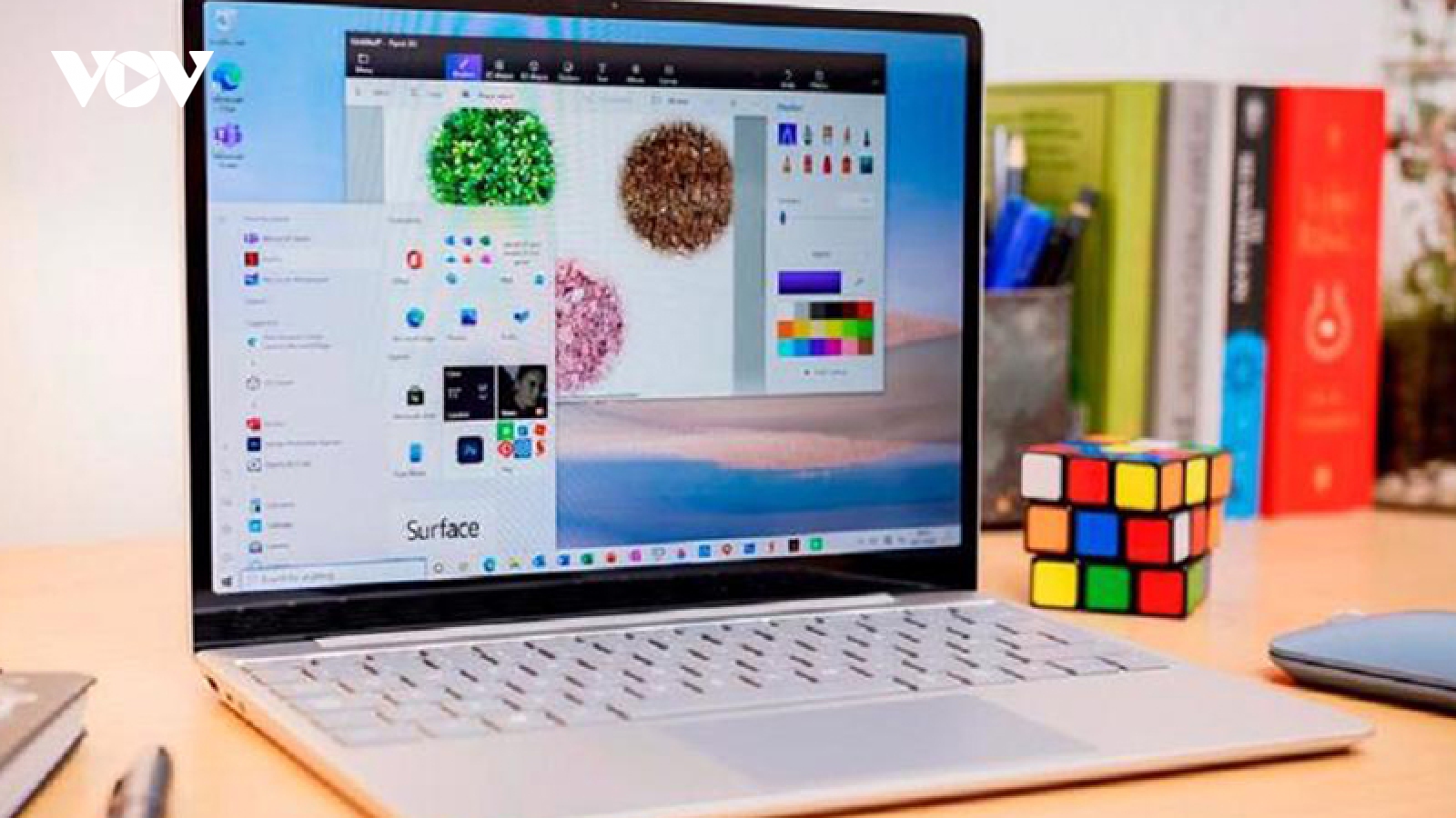 Microsoft giới thiệu máy tính xách tay Windows 11 giá rẻ mới