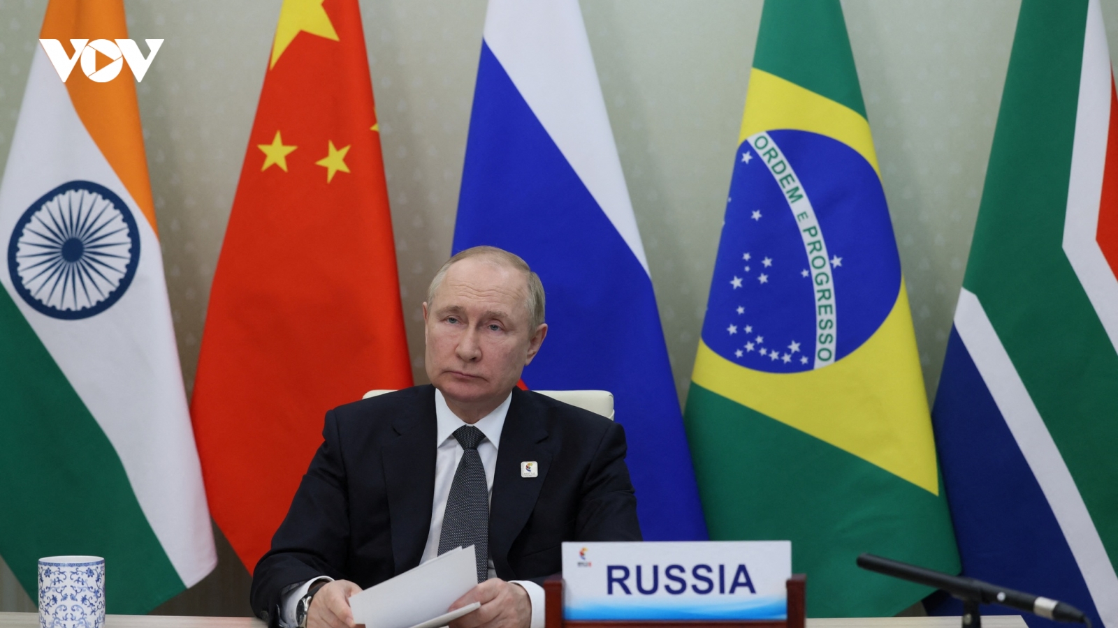 Nga định hướng dòng chảy thương mại sang Trung Quốc, Ấn Độ trong hội nghị BRICS