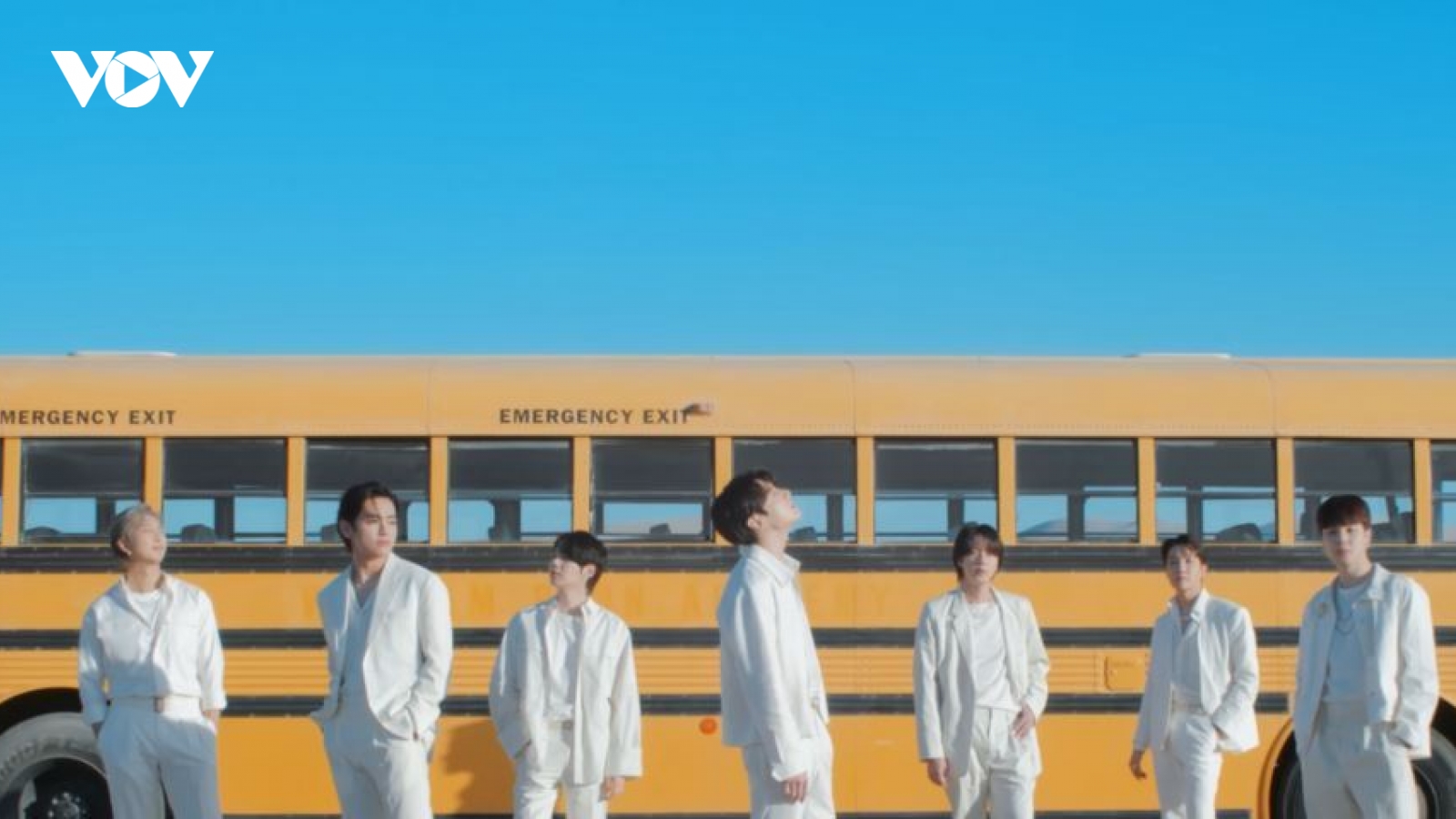 BTS càn quét các bảng xếp hạng âm nhạc trên toàn thế giới với album "Proof"