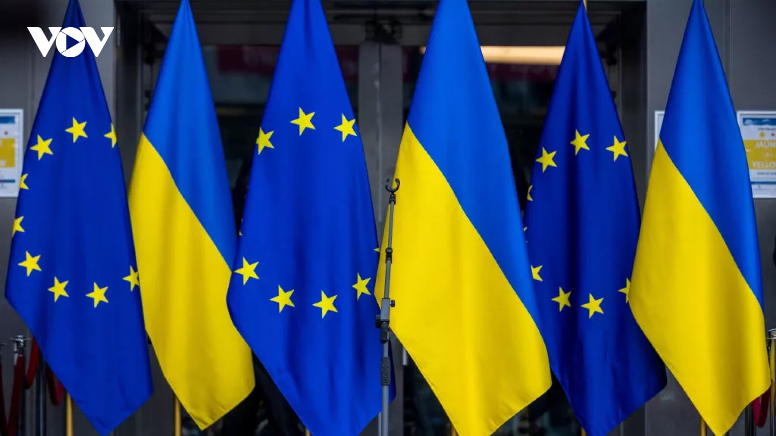 Ông Zelensky bóng gió về quyết định lịch sử trong tháng 6, Ukraine vẫn không dễ vào EU