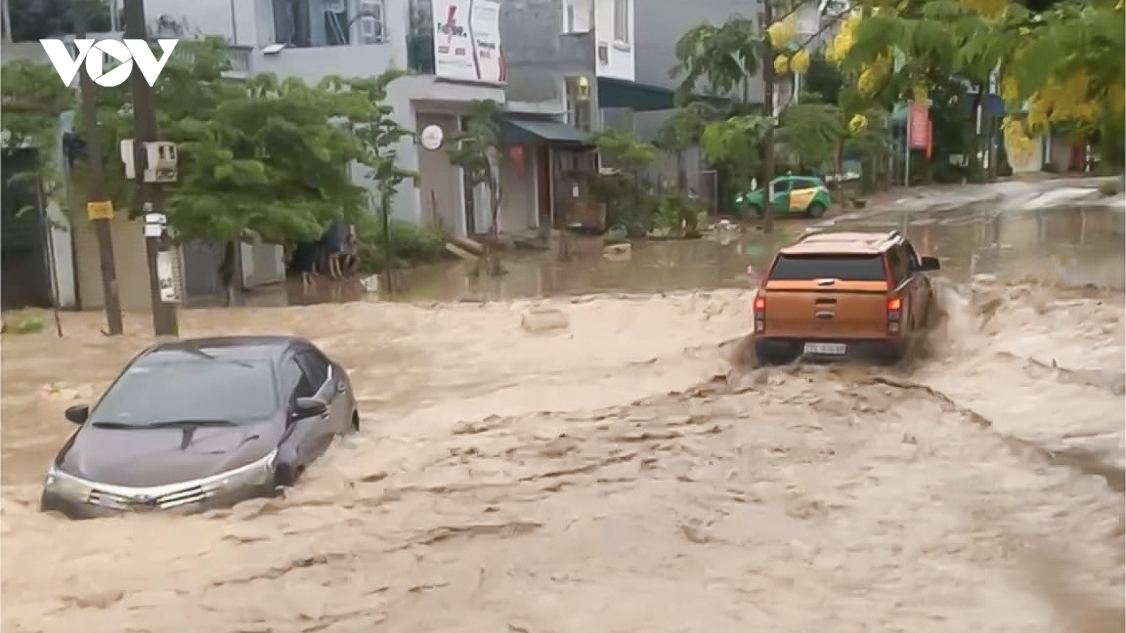 
        Mưa lớn trong đêm gây ngập úng tại Điện Biên
                              