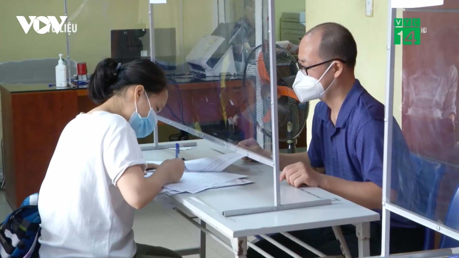 Chen chân làm sổ đỏ: Có hiện tượng “chim mồi” tạo sốt đất ảo