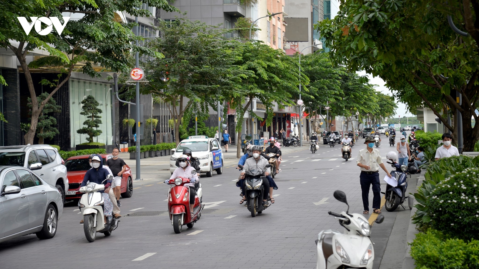 Cấm xe lưu thông vào phố đi bộ Nguyễn Huệ trong 3 đêm liên tiếp