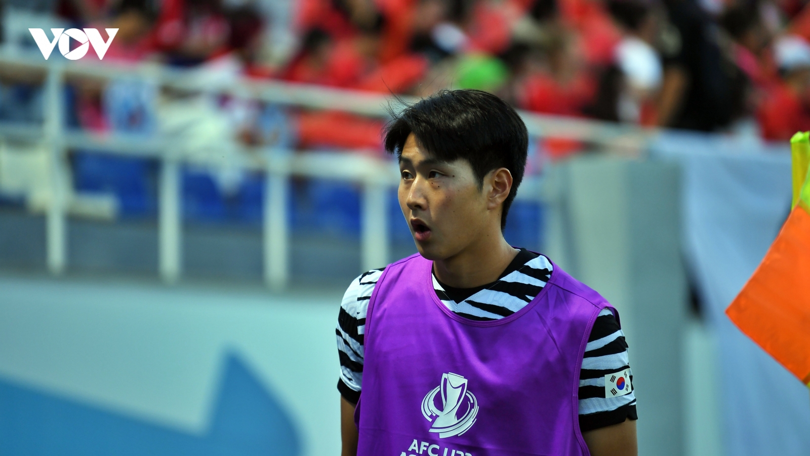 Lee Kang-in sững sờ khi chiêm ngưỡng siêu phẩm của Vũ Tiến Long vào lưới U23 Hàn Quốc