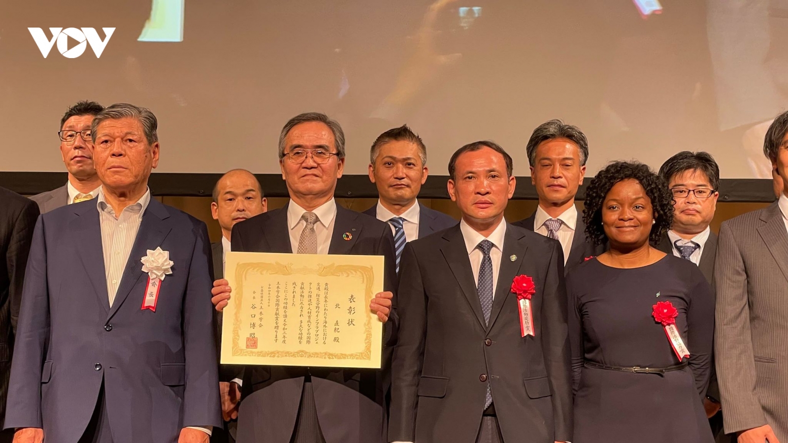 Nhật Bản trao giải thưởng cho nhà khoa học Nguyễn Trung Việt của Việt Nam