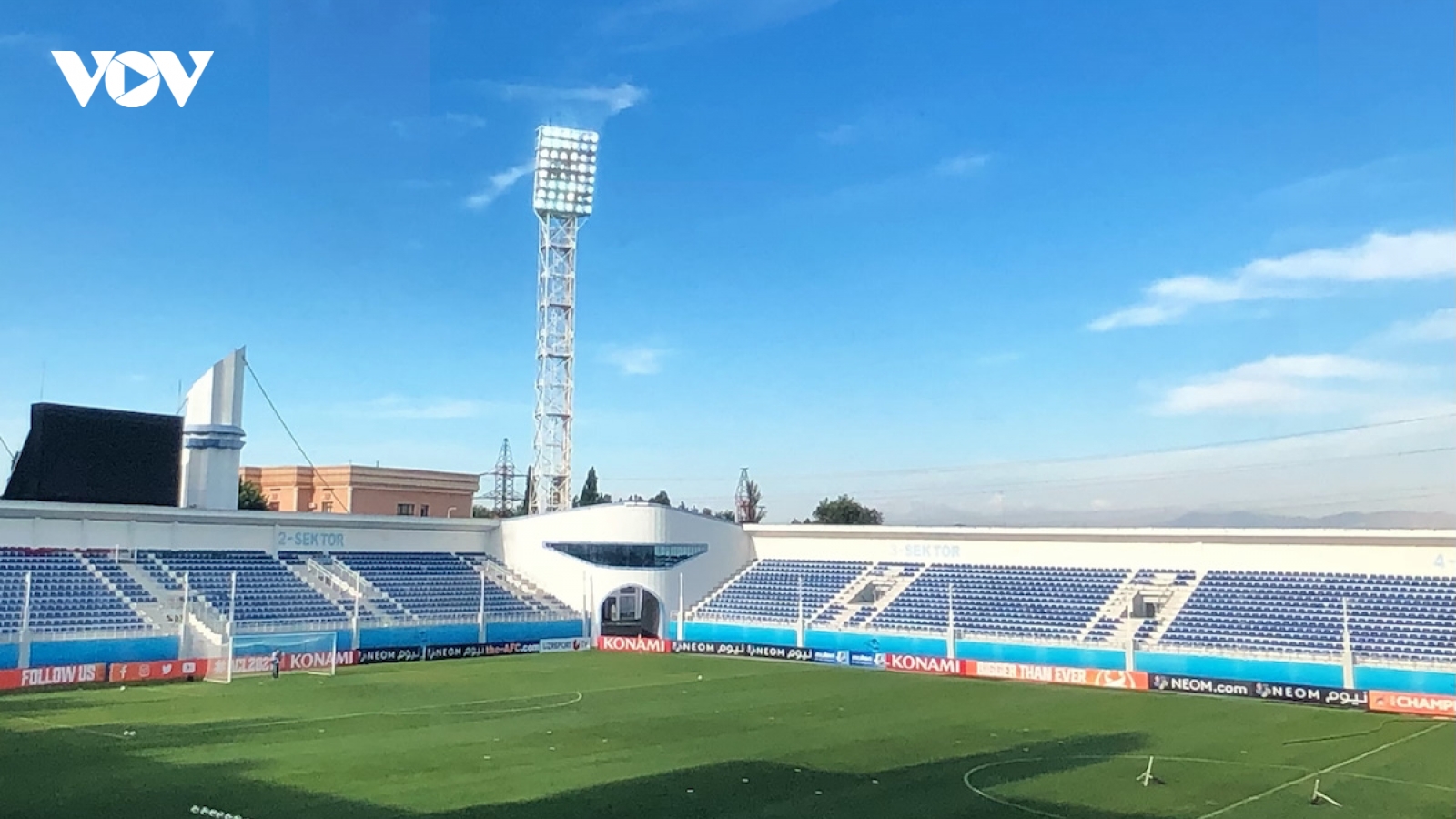 Toàn cảnh sân vận động Lokomotiv, nơi diễn ra trận đấu U23 Việt Nam - U23 Hàn Quốc