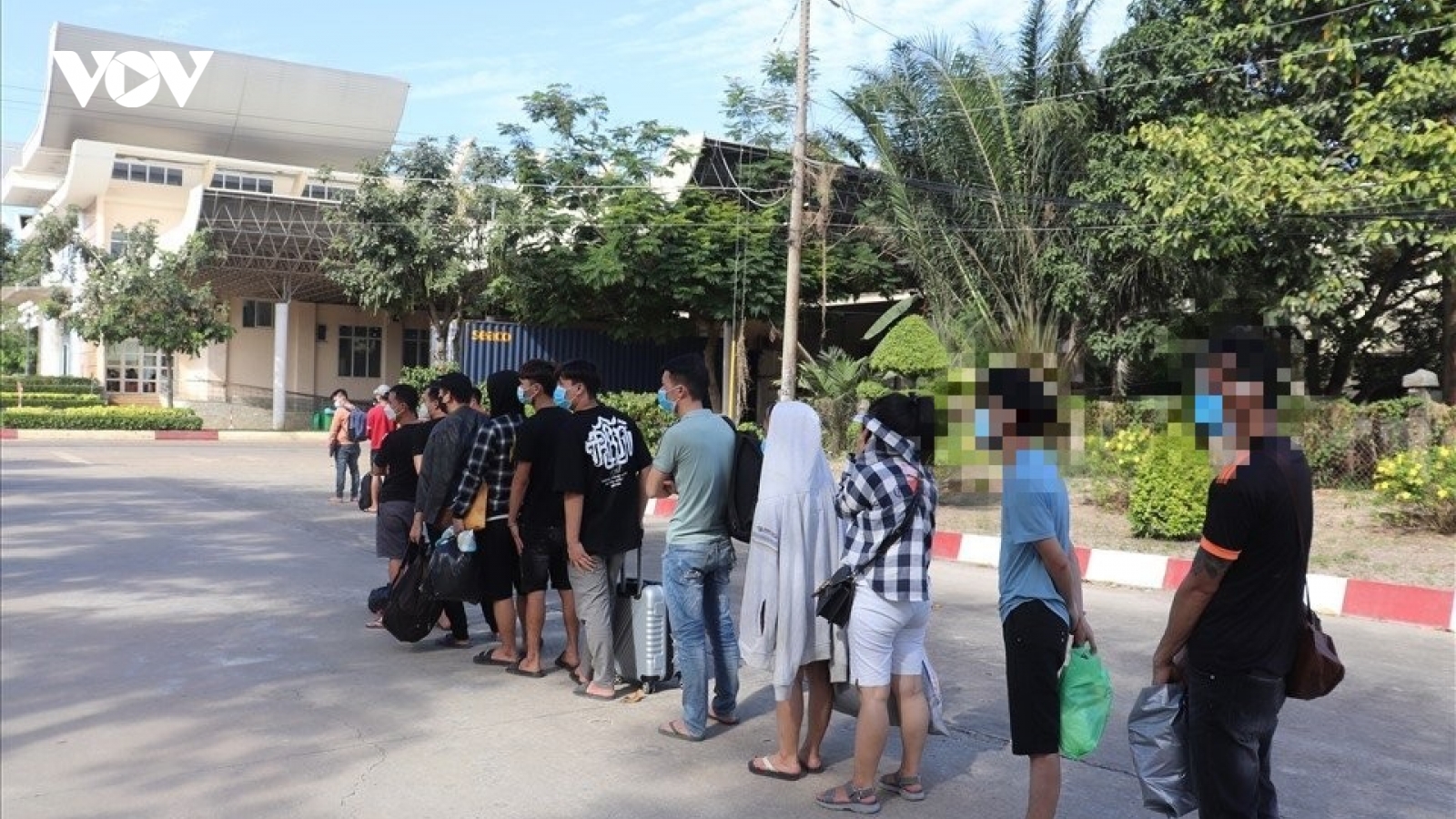 Hàng chục nạn nhân bị lôi kéo sang Campuchia, lừa bán vào cơ sở đánh bạc