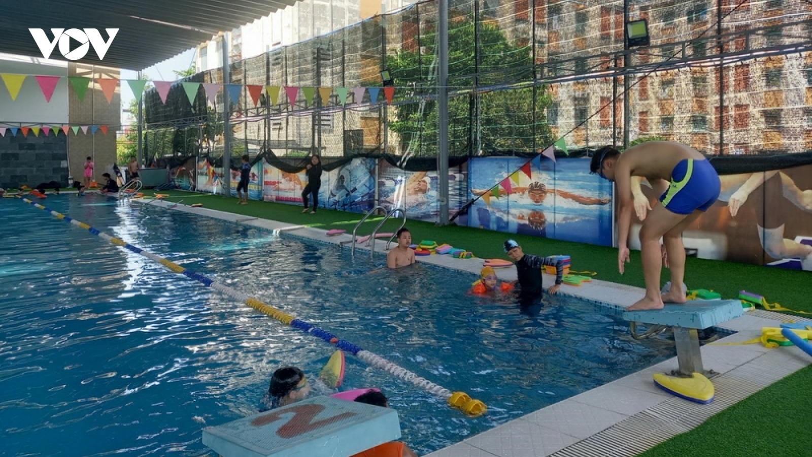 Nhiều địa chỉ dạy bơi miễn phí cho học sinh dịp hè ở Đà Nẵng