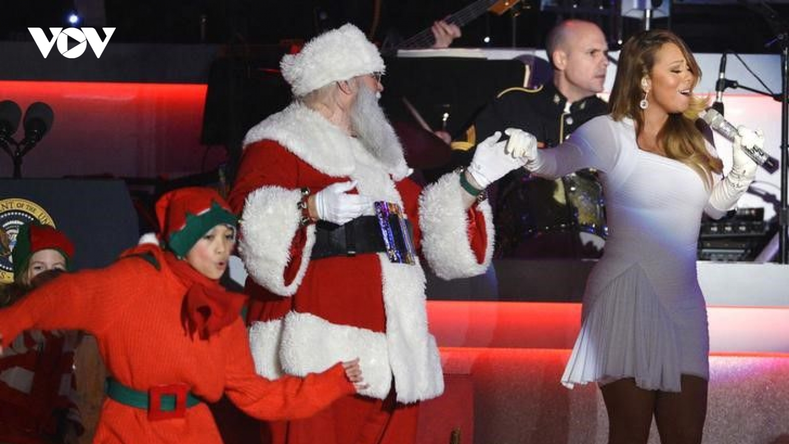 Mariah Carey bị kiện vì bài hát "All I Want for Christmas Is You"