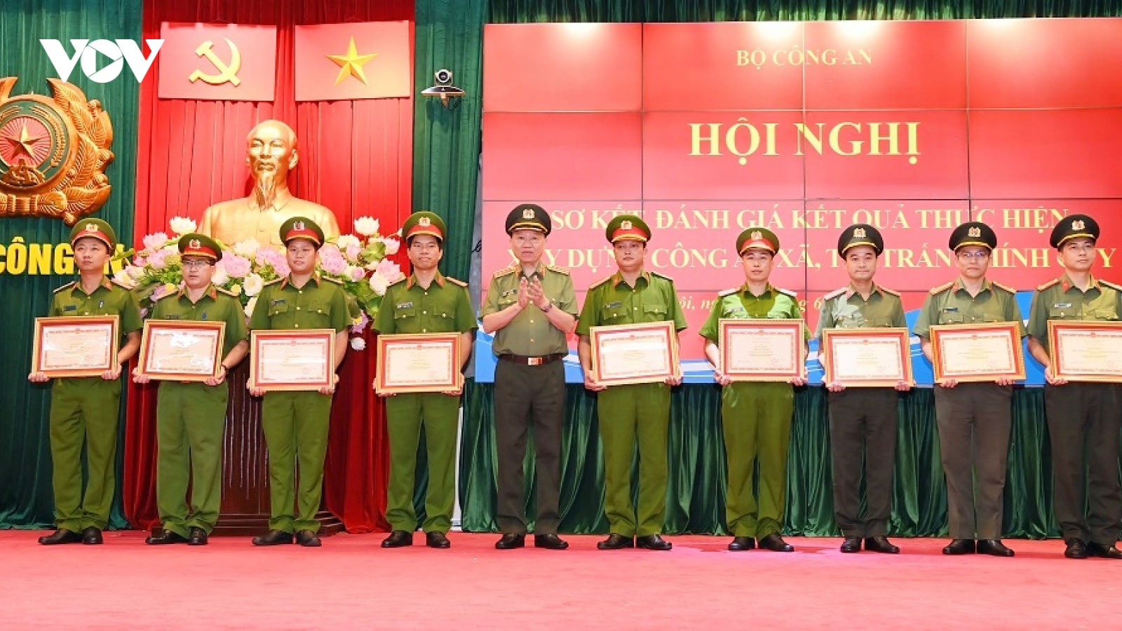 Bộ Công an đã bố trí hơn 48.000 cán bộ công an xã, thị trấn chính quy trên cả nước