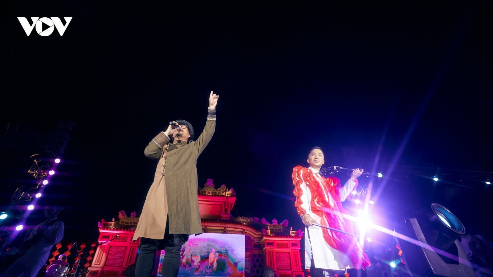 Hoàng Rob, Hà Lê khoác áo mới cho nhạc Trịnh trong live concert ở Festival Huế