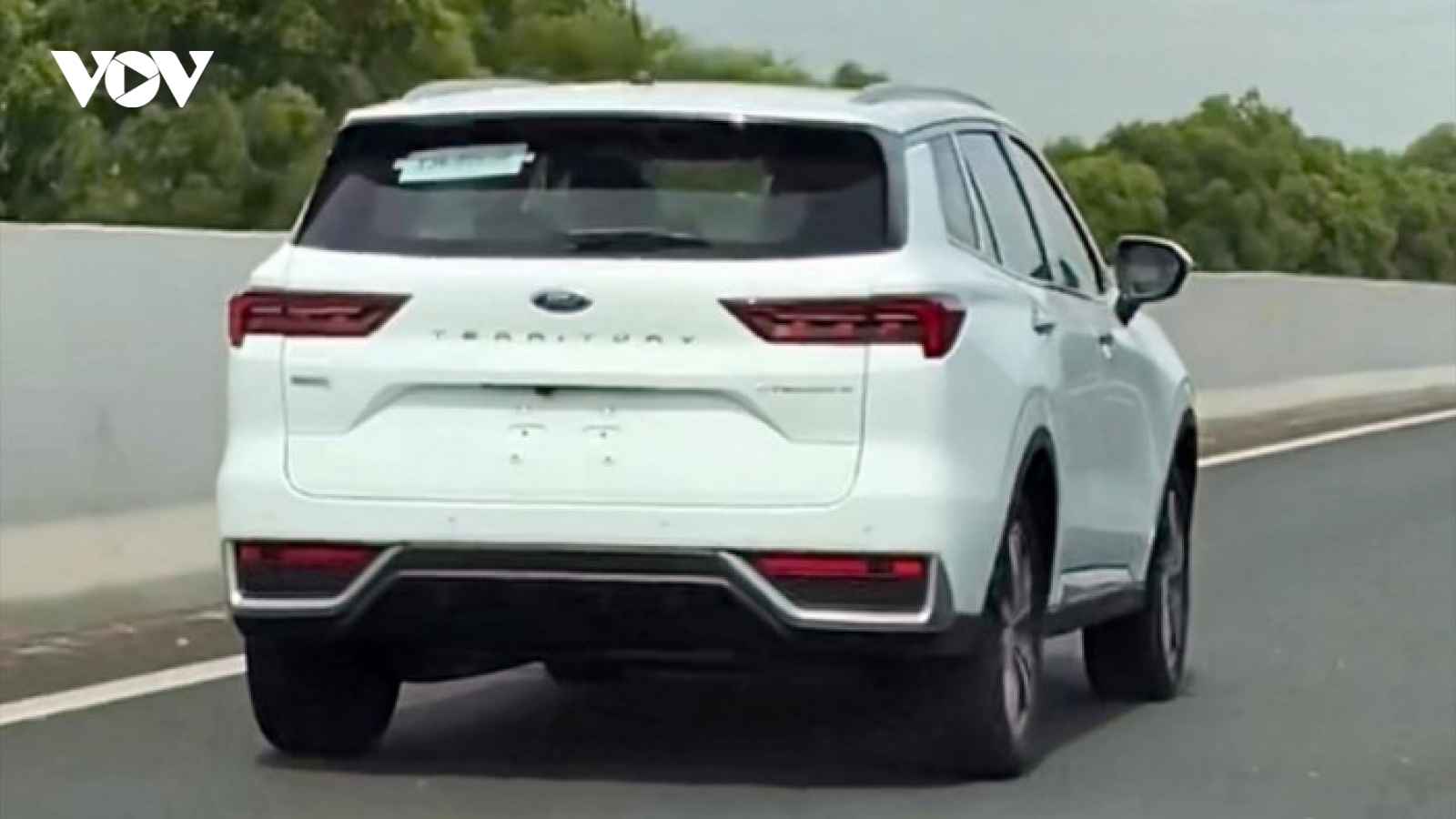 Bắt gặp Ford Territory chạy thử trên đường cao tốc Hà Nội – Hải Phòng