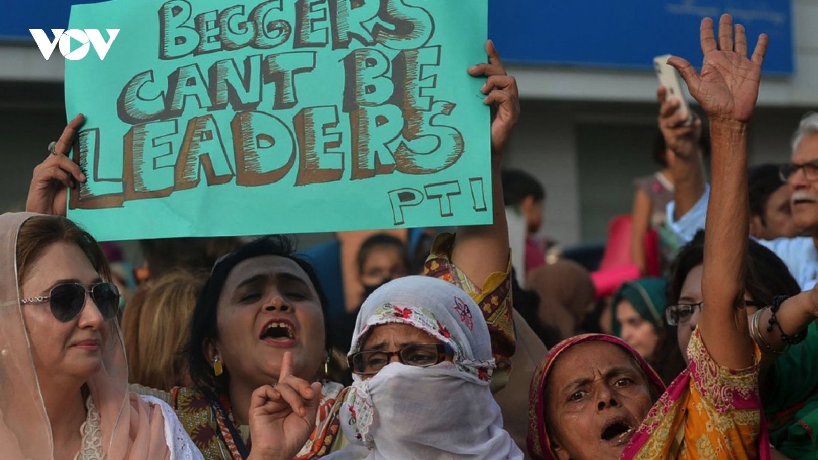Pakistan và IMF đàm phán nối lại gói cứu trợ