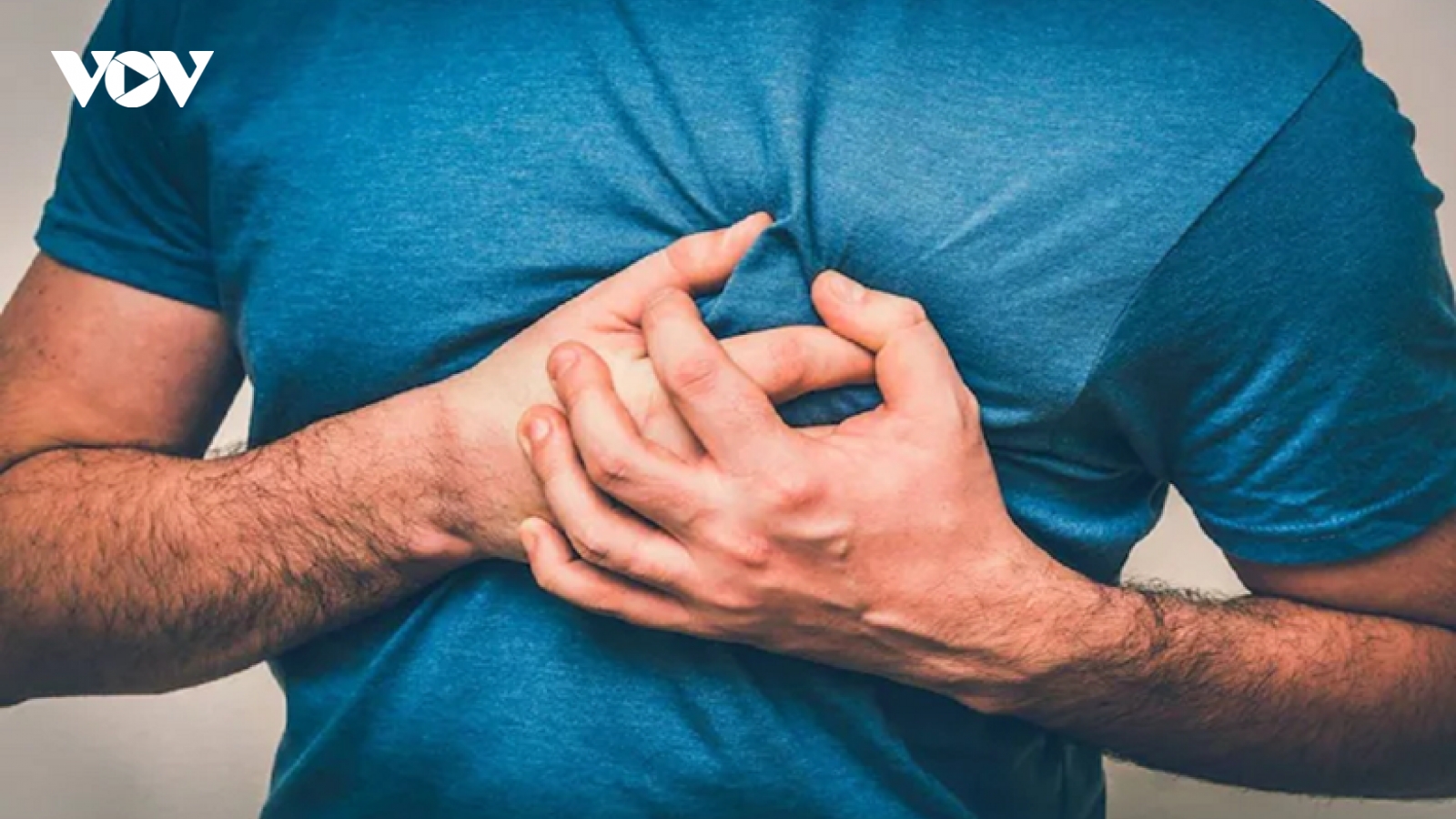 Mẹo bảo vệ sức khỏe tim mạch trong mùa hè