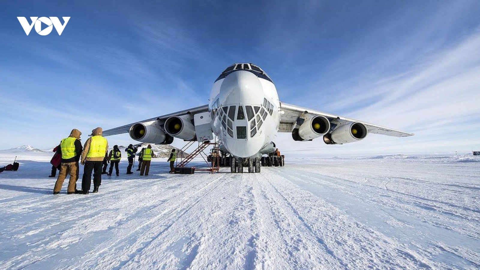 Rơi máy bay vận tải Ilyushin Il-76 của Nga, ít nhất 2 người thiệt mạng