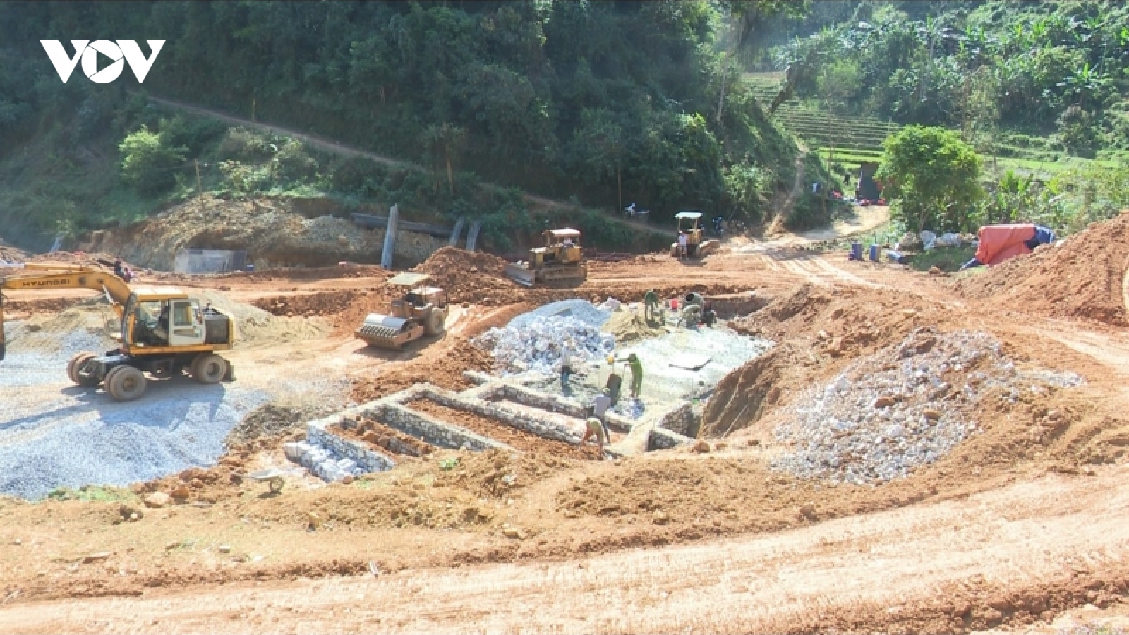 Cao Bằng, Bắc Kạn đẩy nhanh tiến độ giải ngân vốn đầu tư công