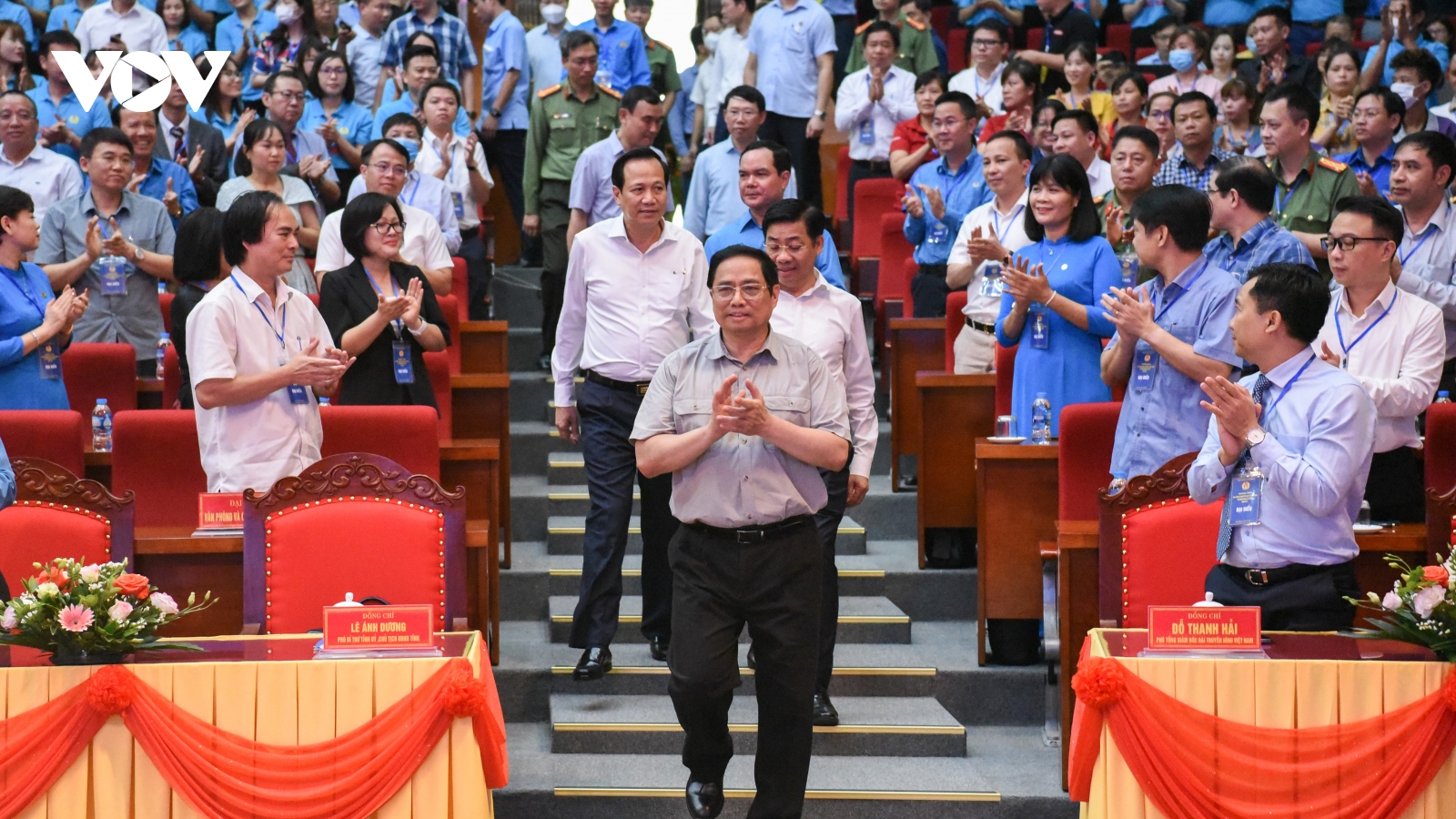 Toàn cảnh cuộc đối thoại của Thủ tướng với 4.500 công nhân tại Bắc Giang 