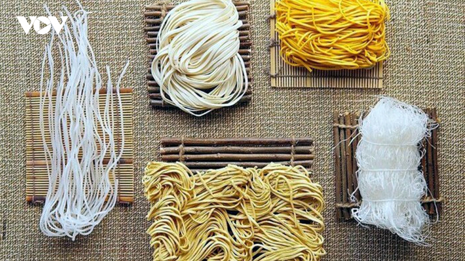 EU ngừng kiểm soát an toàn thực phẩm khẩn cấp với bún, miến, phở Việt Nam