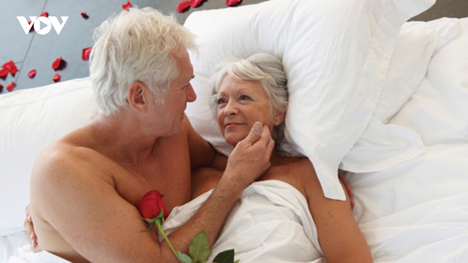 Tình dục ở phụ nữ tuổi mãn kinh có giống nhau?