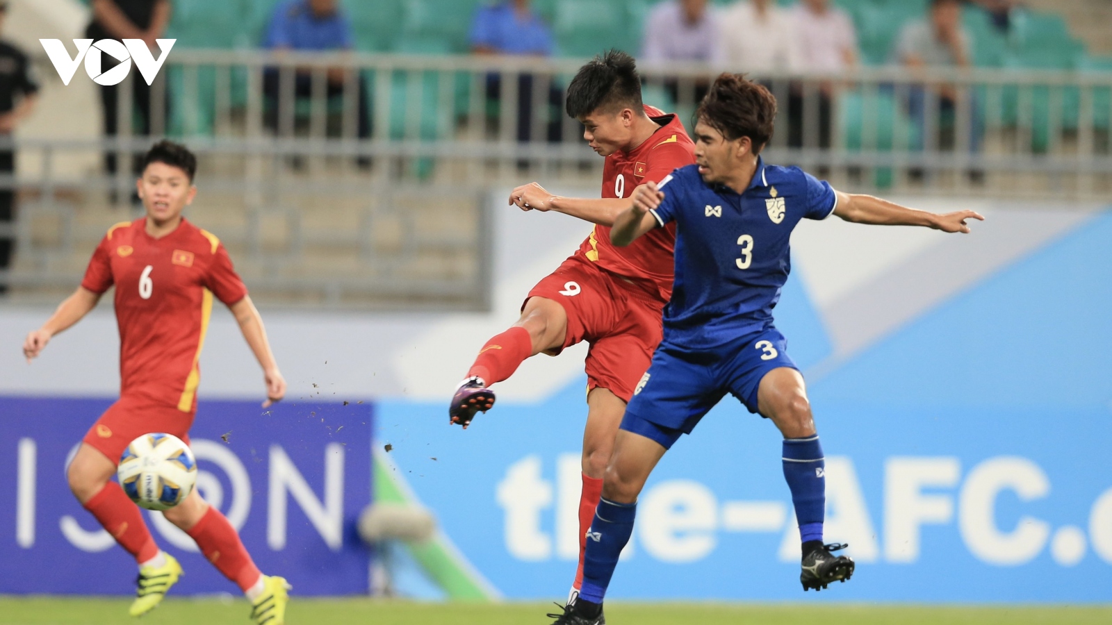 Toàn cảnh: U23 Việt Nam đánh rơi chiến thắng trước U23 Thái Lan 