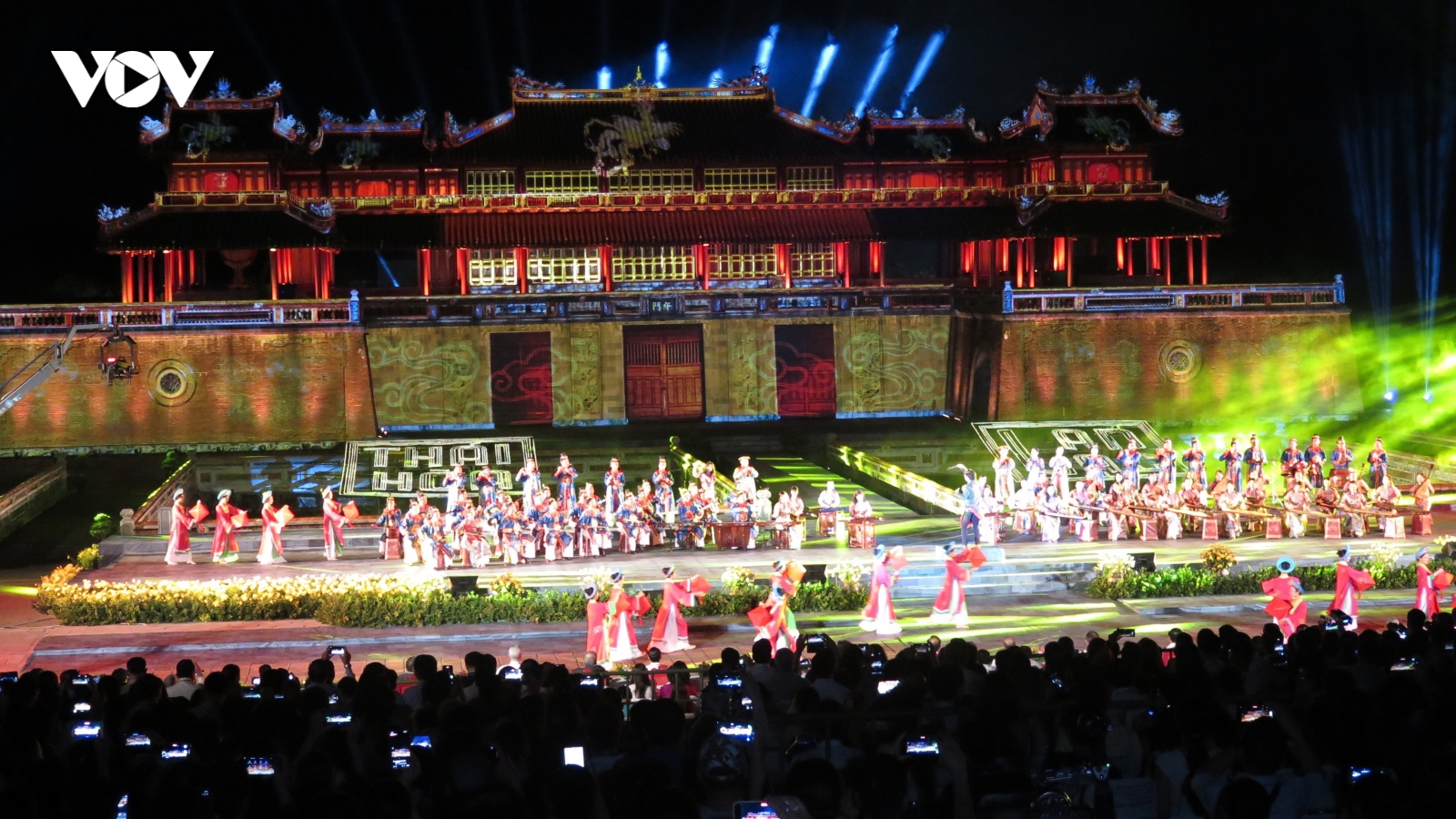 Khai mạc Festival Huế 2022: Bữa tiệc phô diễn các sắc màu văn hóa