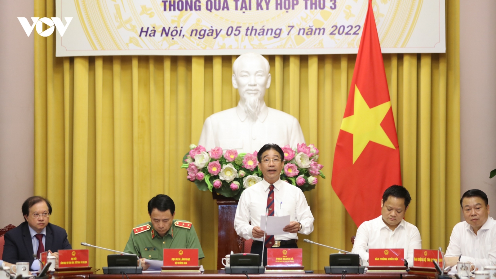 Công bố 5 luật mới được Quốc hội thông qua
