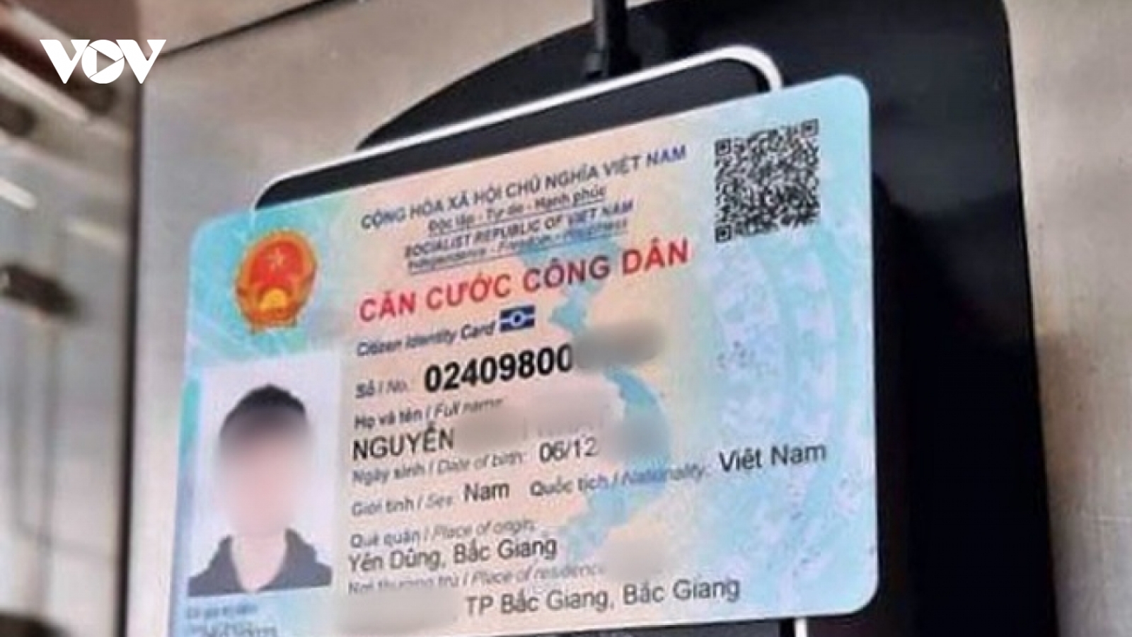 Hà Nội mở đợt cao điểm 30 ngày đêm cấp CCCD gắn chíp