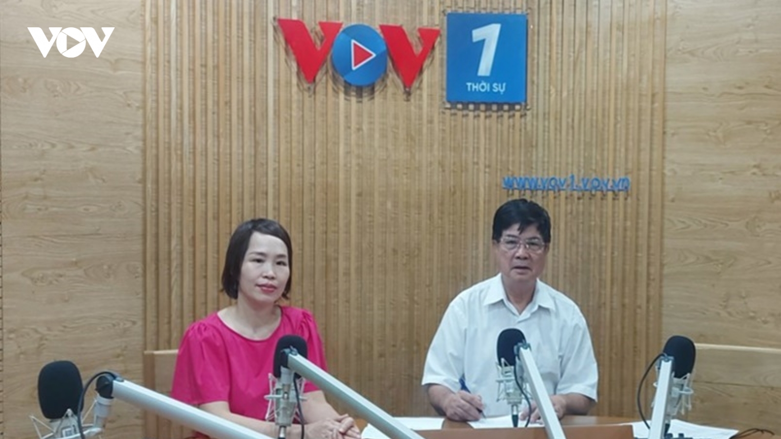 Thu phí không dừng trên toàn bộ cao tốc từ 1/8: Cần sự phối hợp tích cực