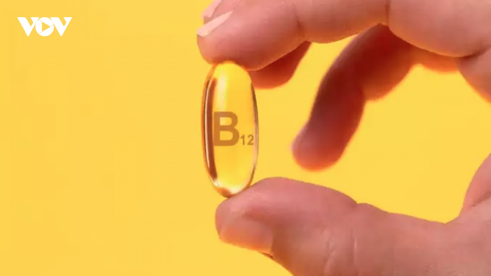 2 dấu hiệu này trên mái tóc chứng tỏ bạn thiếu vitamin B12