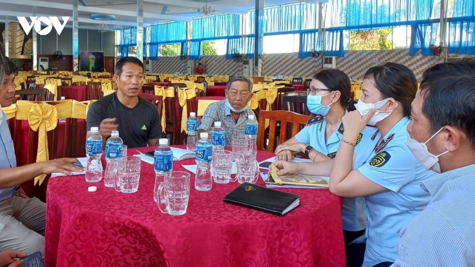 Kiểm tra việc phụ thu 4,5 triệu đồng cho 18kg hải sản ở TP Phan Thiết