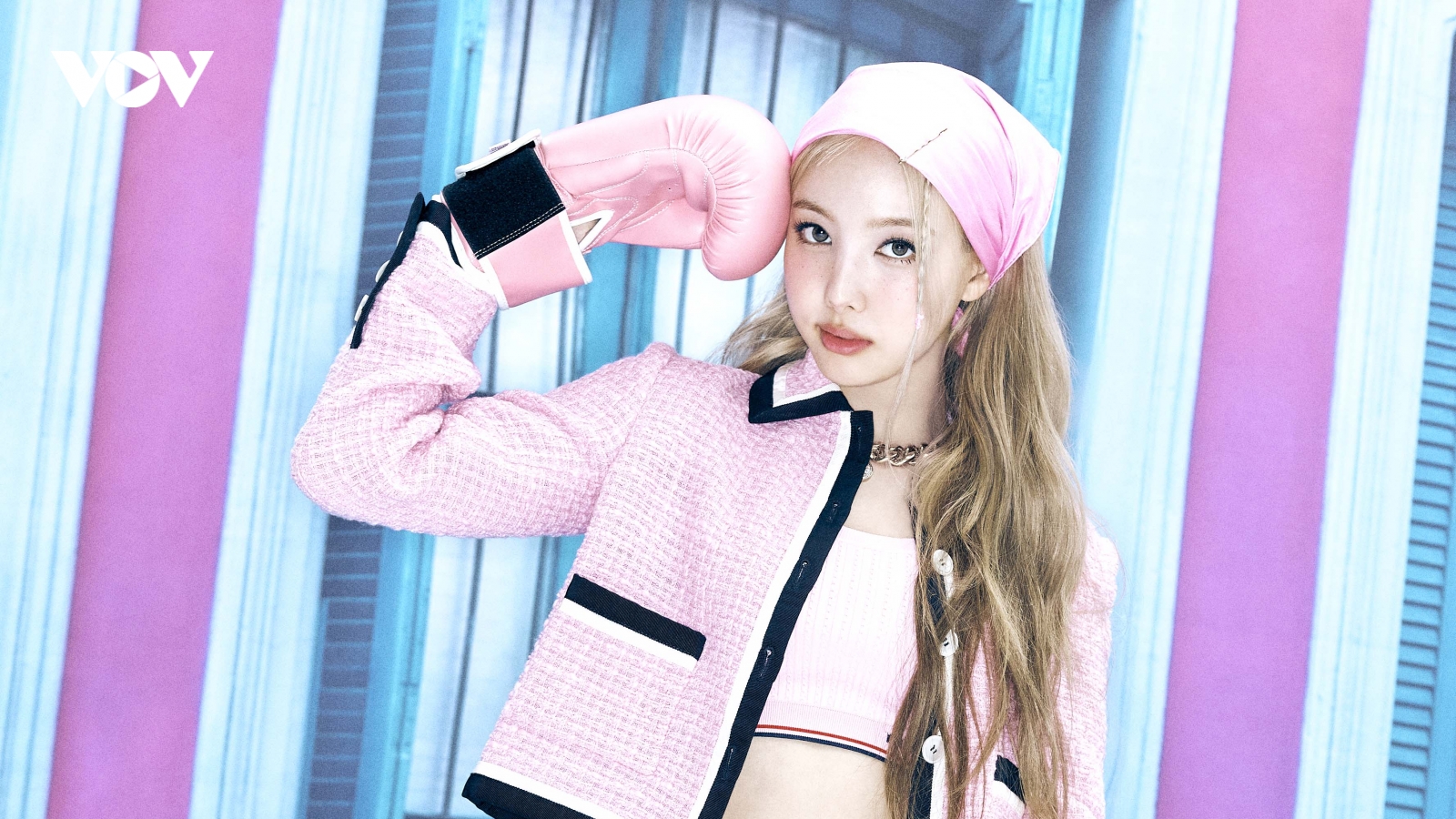 Nayeon (TWICE) xinh đẹp rạng ngời trên tạp chí thời trang danh tiếng