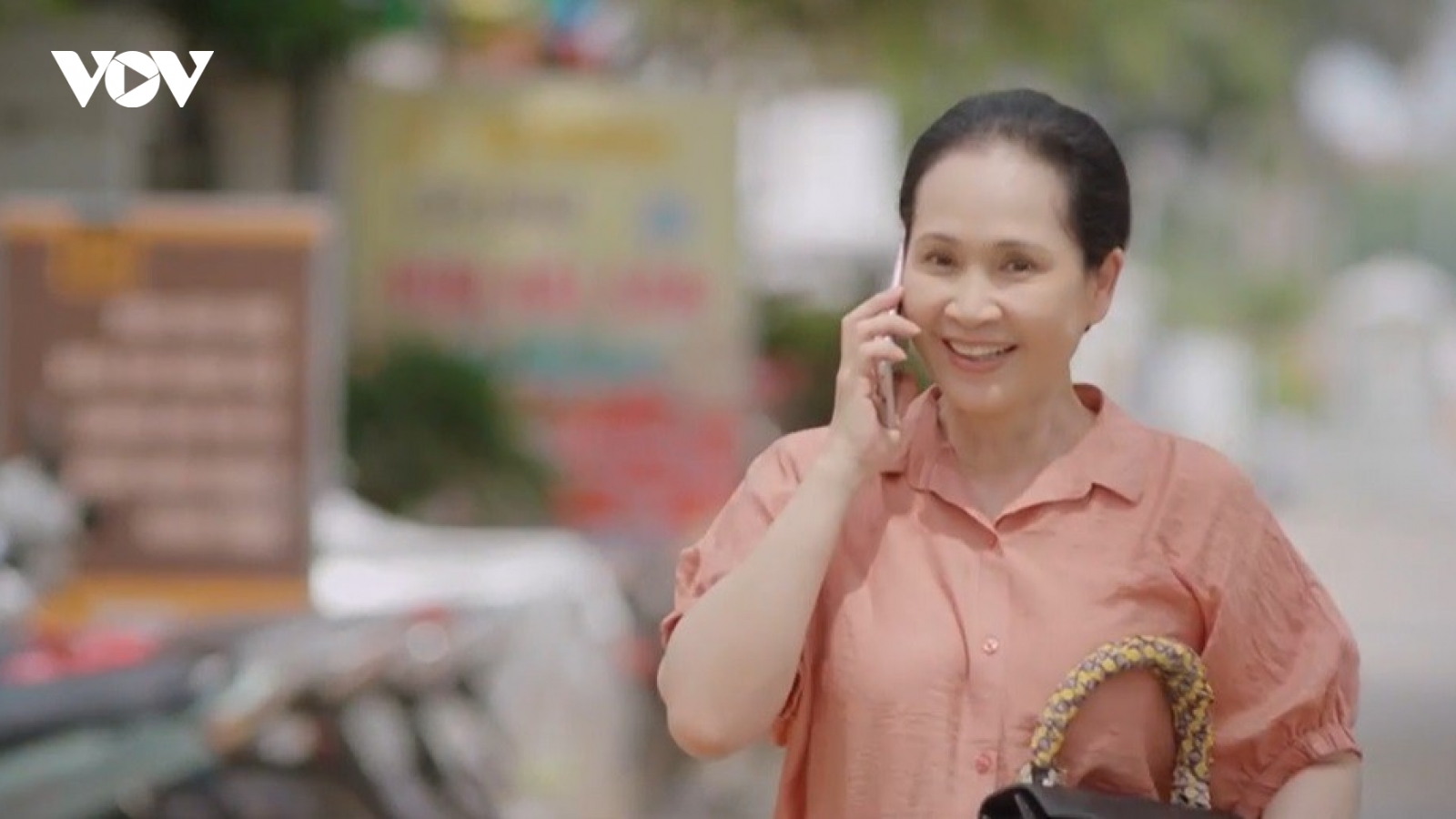 "Thương ngày nắng về" P2 tập 44: Đức (Hồng Đăng) tiếp tục đi công tác dài ngày