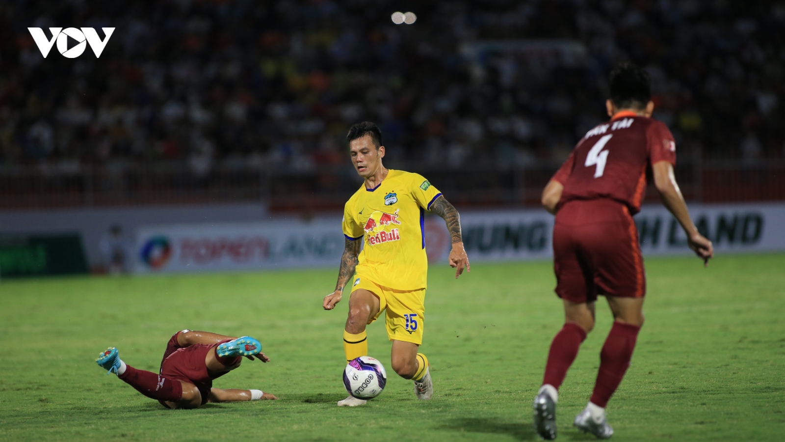 Hòa Bình Định, HAGL vẫn chưa biết thắng ở V-League 2022