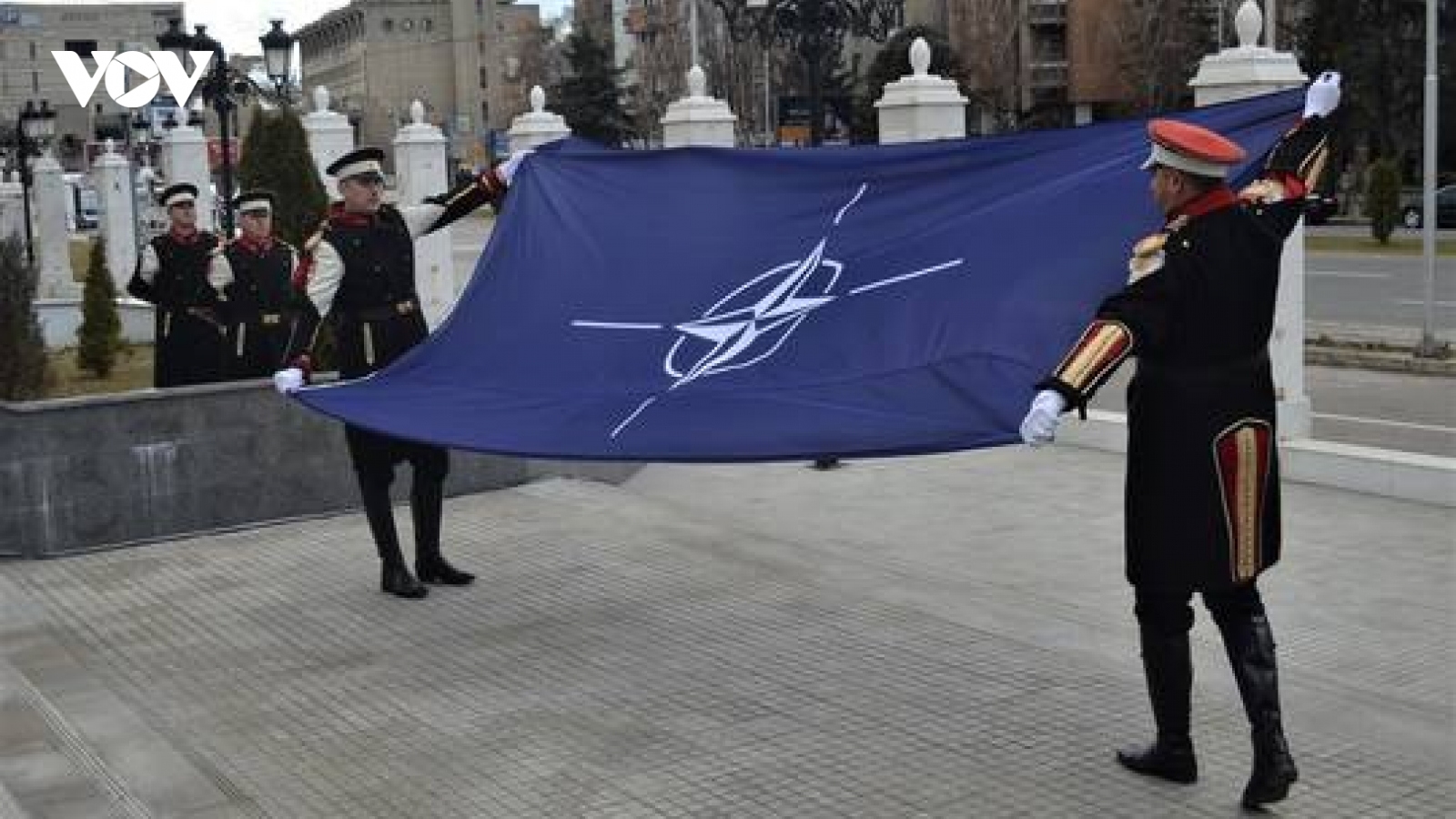 Nghị sĩ Mỹ: Washington nên rút khỏi NATO
