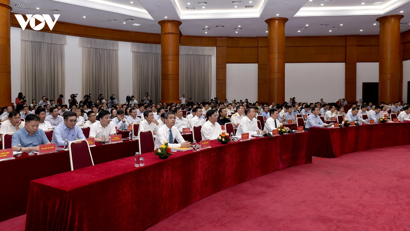 Ngân sách Nhà nước bội thu 228.300 tỷ đồng