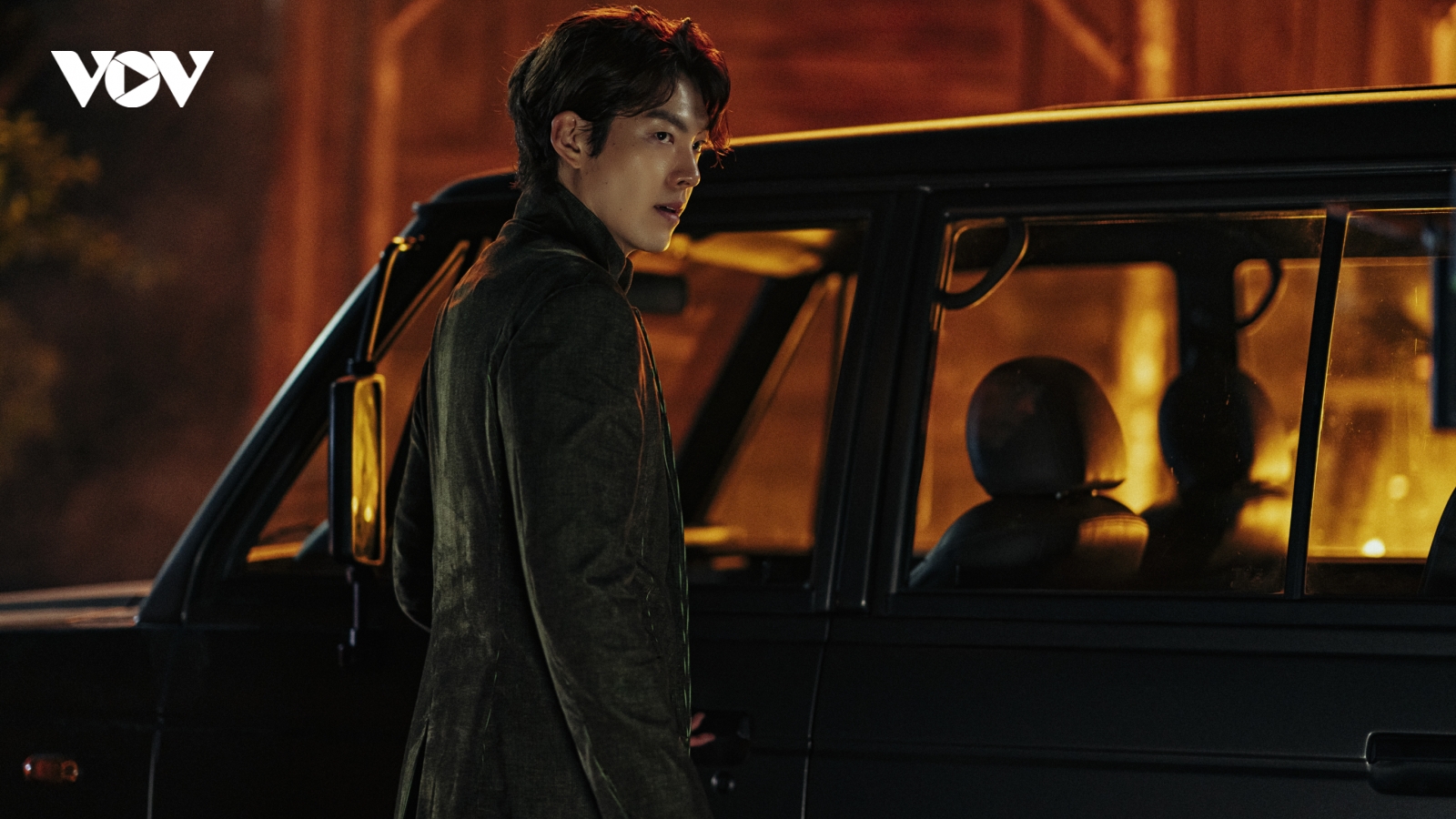 Bom tấn của Kim Woo Bin, Kim Tae Ri đổ bộ phòng vé Việt vào tháng 8