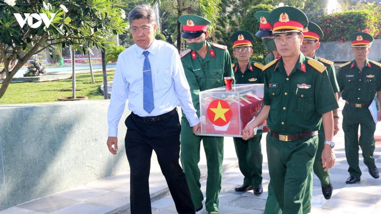 An táng 2 hài cốt liệt sĩ vừa được tìm thấy ở Bình Thuận