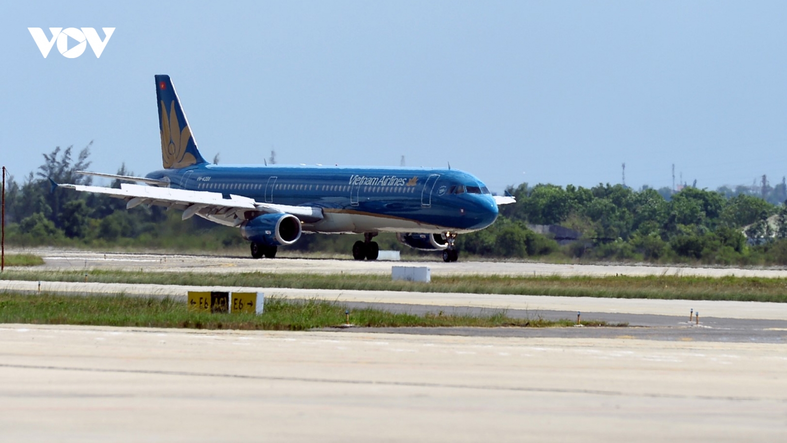 Vietnam Airlines lên tiếng vụ máy bay từ Đà Nẵng đi Hà Nội bị trục trặc