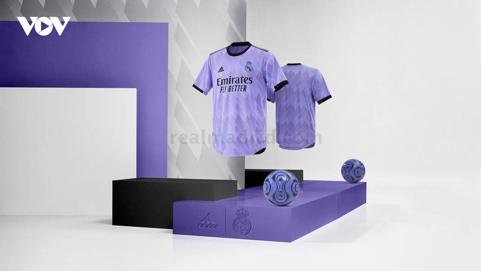 Real Madrid ra mắt áo đấu sân khách mùa giải 2022/2023 cực chất