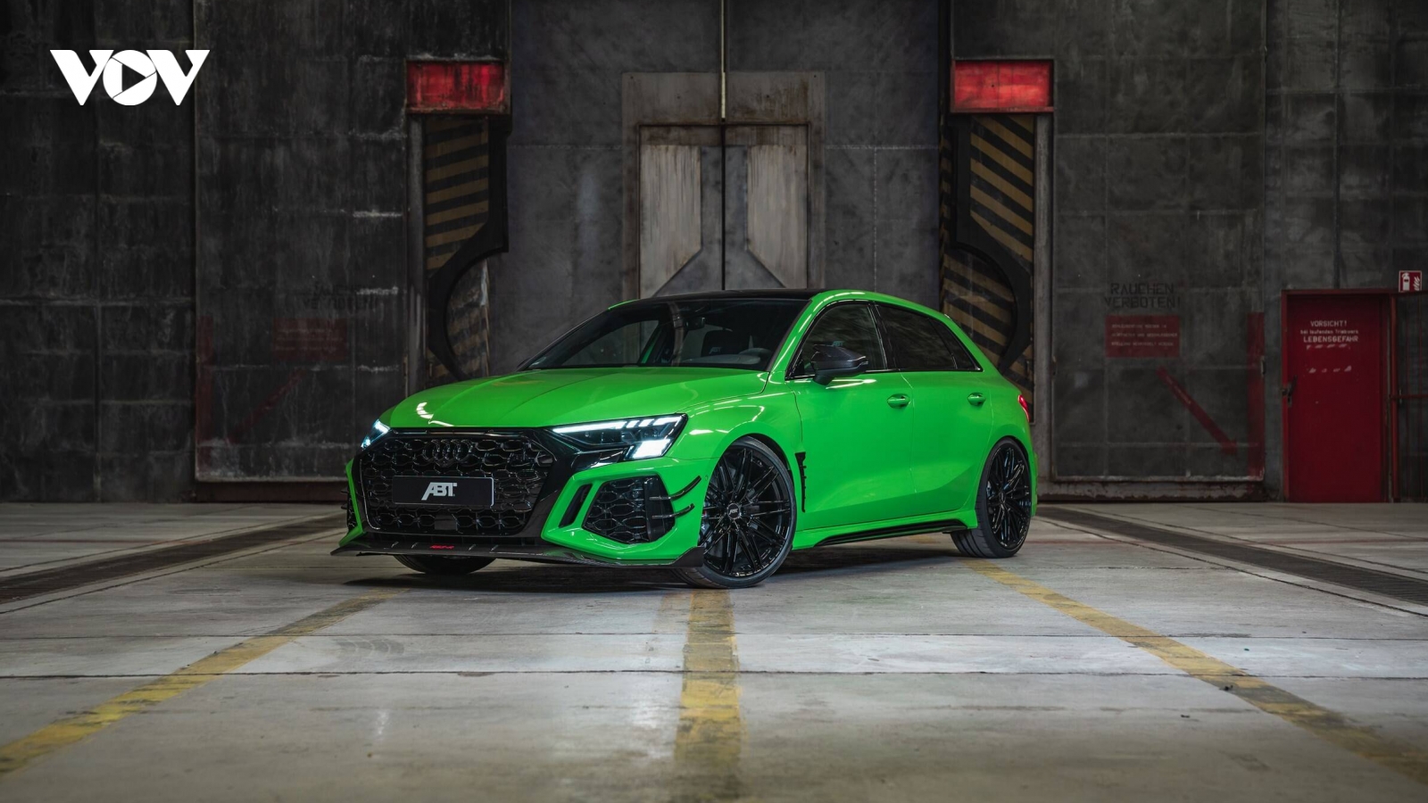 Cận cảnh Audi RS3-R ABT Sportback mới phiên bản giới hạn 200 xe