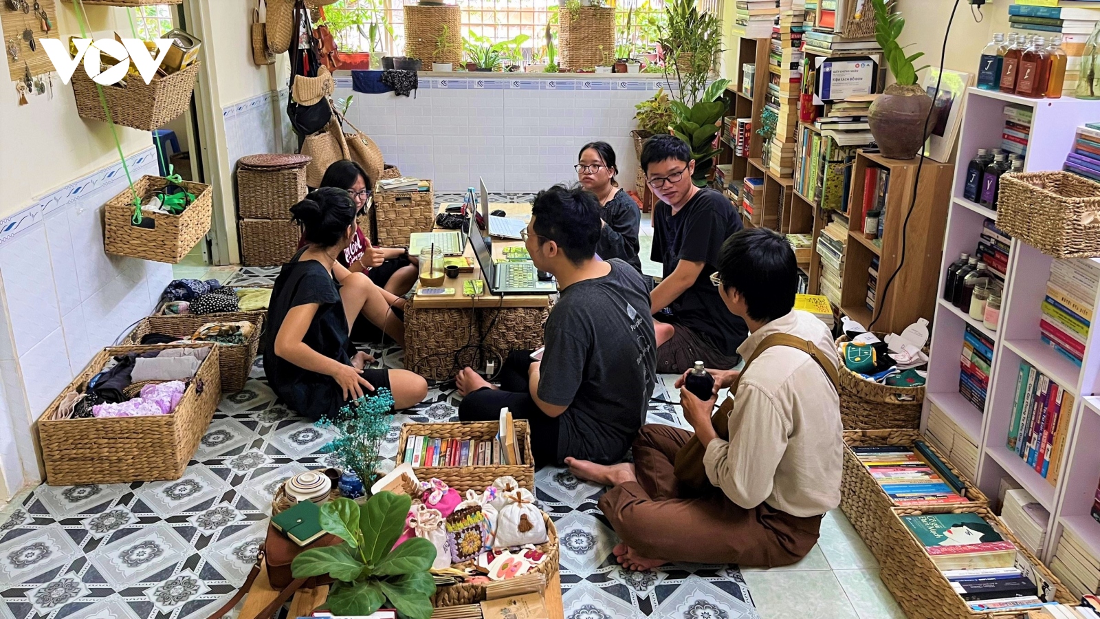Các bạn trẻ TP.HCM chung tay lan tỏa lối sống xanh