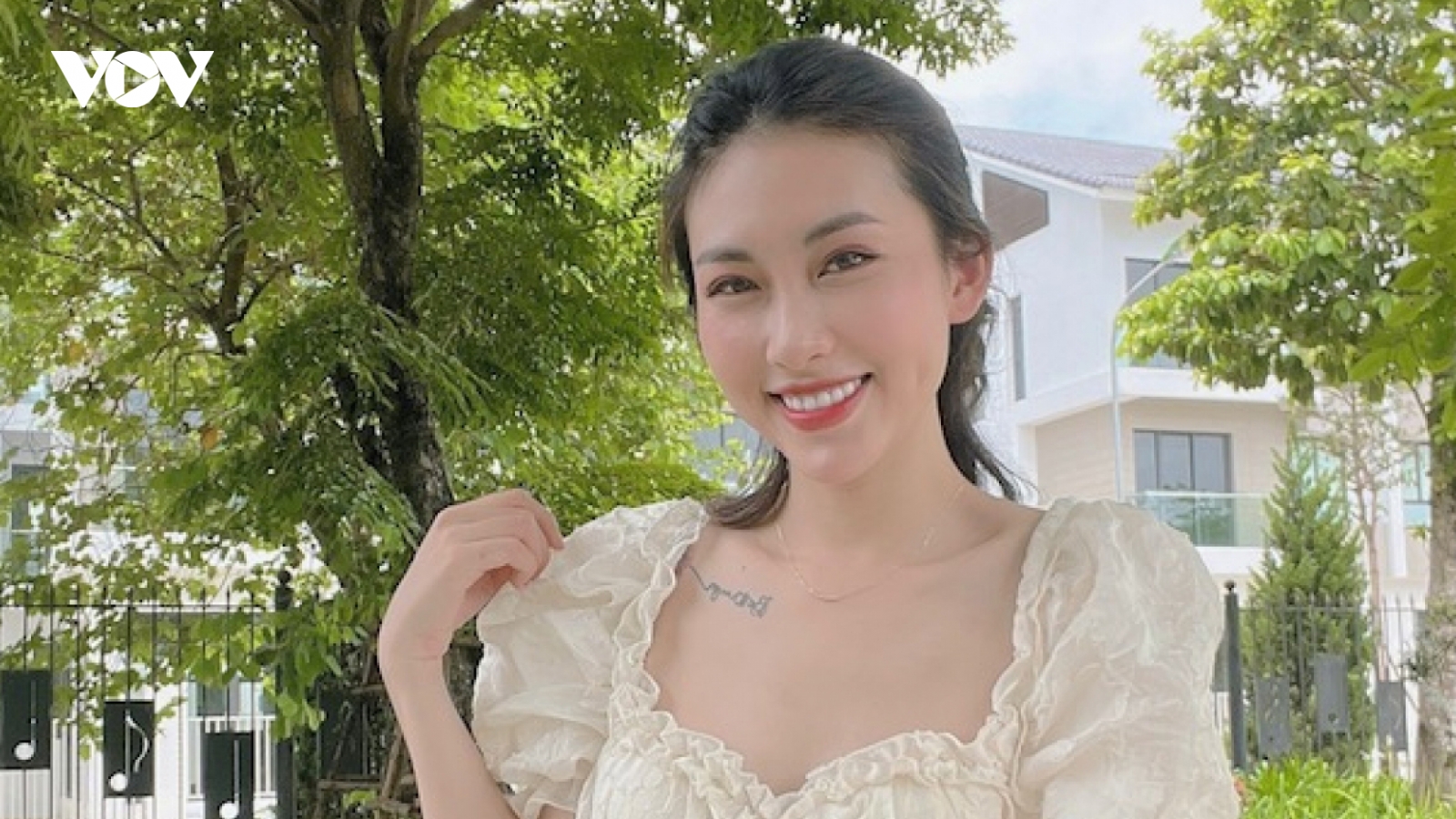 Nghề phun xăm thẩm mỹ: Công việc không bao giờ lỗi thời