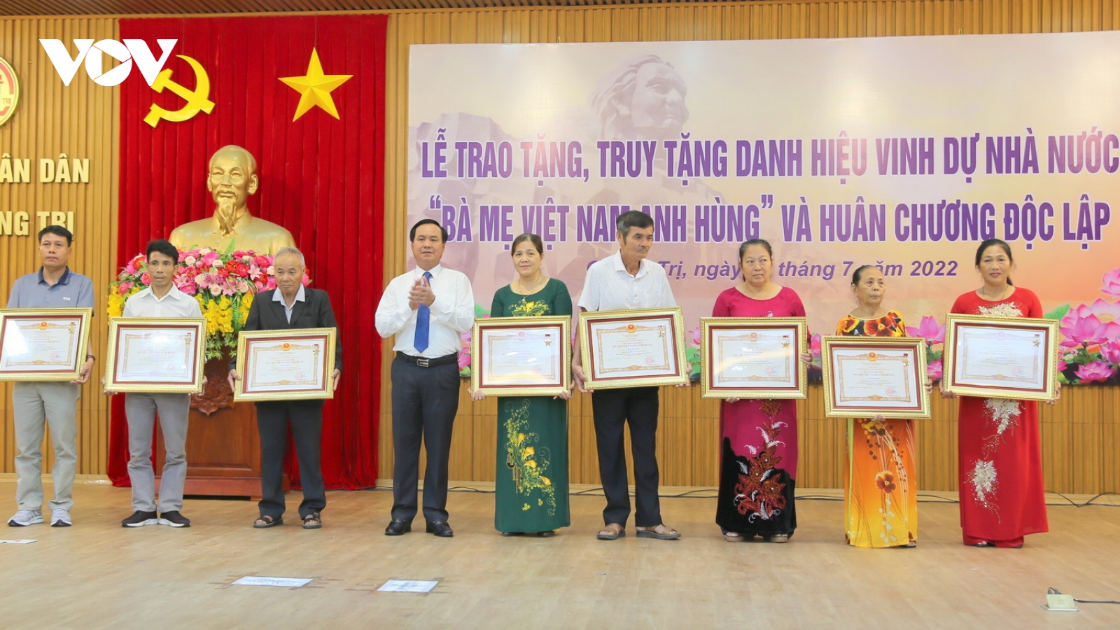 26 bà mẹ được phong tặng và truy tặng danh hiệu Bà Mẹ Việt Nam Anh hùng