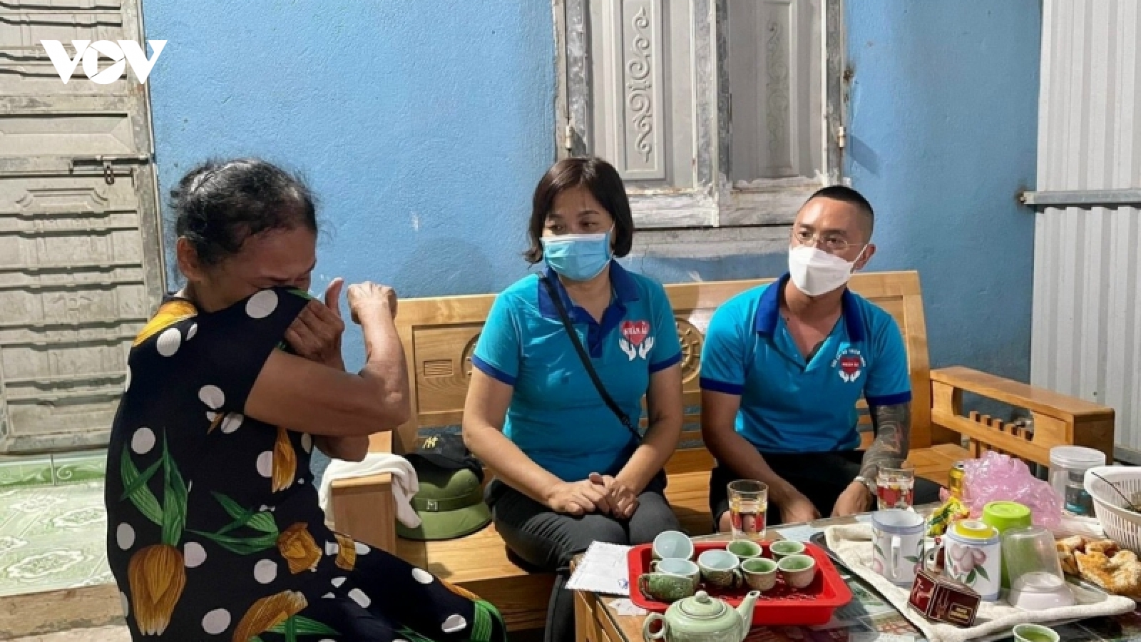 Du khách đuối nước tại bãi tắm Hòn Gai khi tắm biển cùng gia đình
